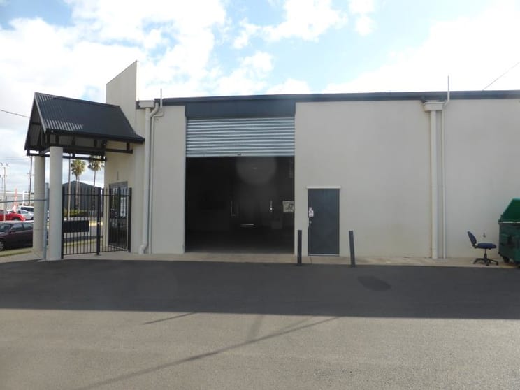 Click to view all images 1/46-50 Bourke Street Dubbo NSW 2830 - Image 3