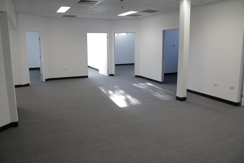 Click to view all images 2/54 Henry St Penrith NSW 2750 - Image 1
