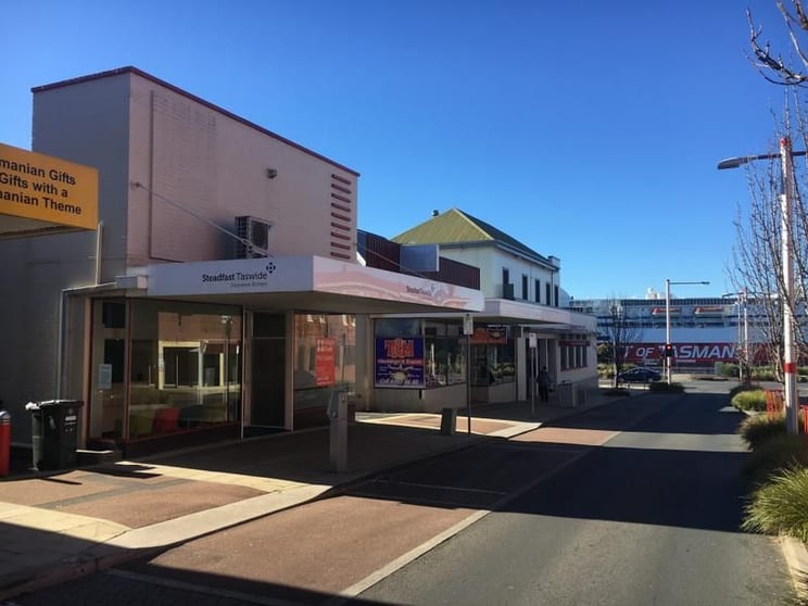 Click to view all images 4 Stewart Street Devonport TAS 7310 - Image 3