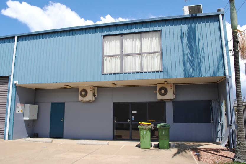 Click to view all images 28-30 Water Street Toowoomba City QLD 4350 - Image 2