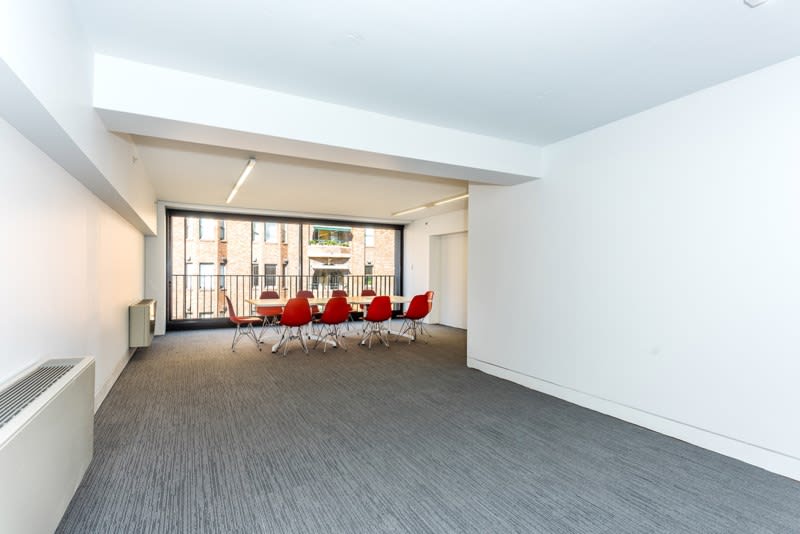 Click to view all images 409/46A Macleay Street Potts Point NSW 2011 - Image 2