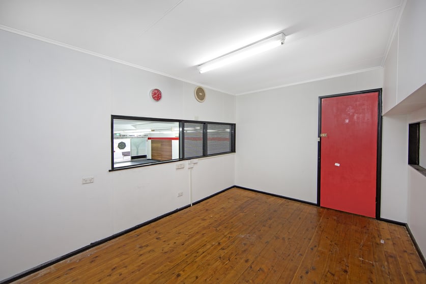 Click to view all images 233A Main Road Toukley NSW 2263 - Image 3