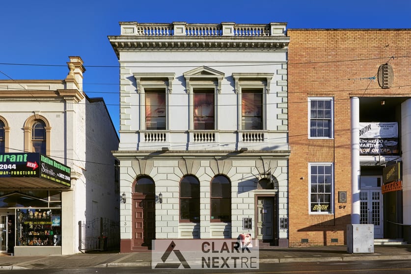 Click to view all images 3 Smith Street Warragul VIC 3820 - Image 1