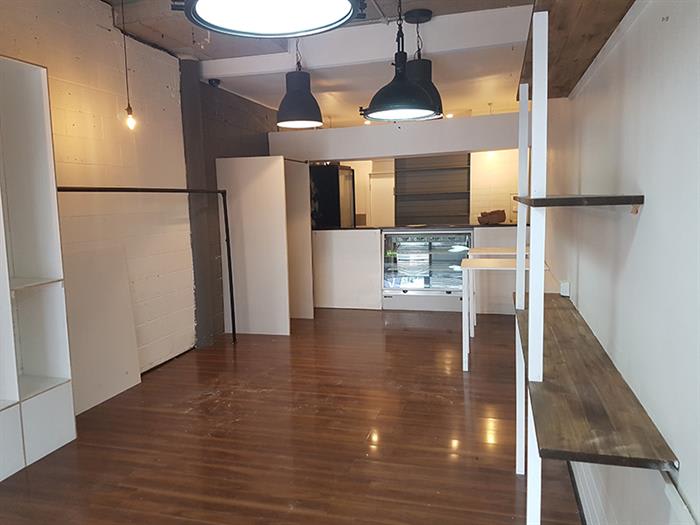 Click to view all images 25A/18 Hastings Street Noosa Heads QLD 4567 - Image 3
