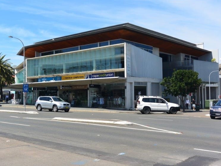 Click to view all images 201/28-30 kingsway Cronulla NSW 2230 - Image 1