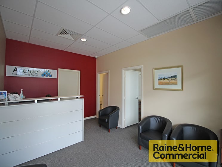 Click to view all images 1&2/293 Ellison Road Geebung QLD 4034 - Image 2
