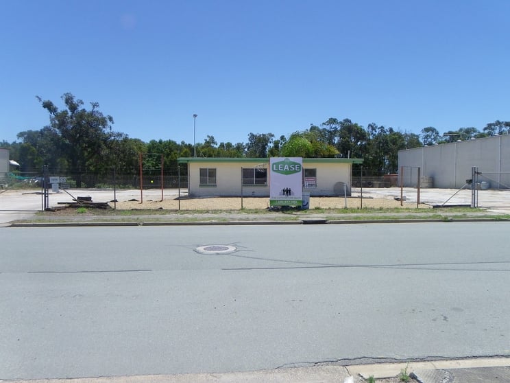 Click to view all images 21 Armitage Street Bongaree QLD 4507 - Image 1