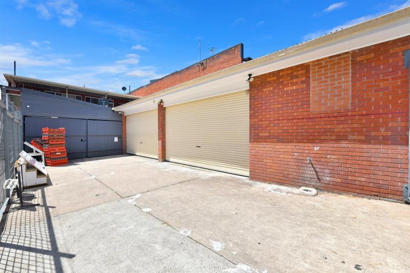 Click to view all images 50D Amy Street Regents Park NSW 2143 - Image 3