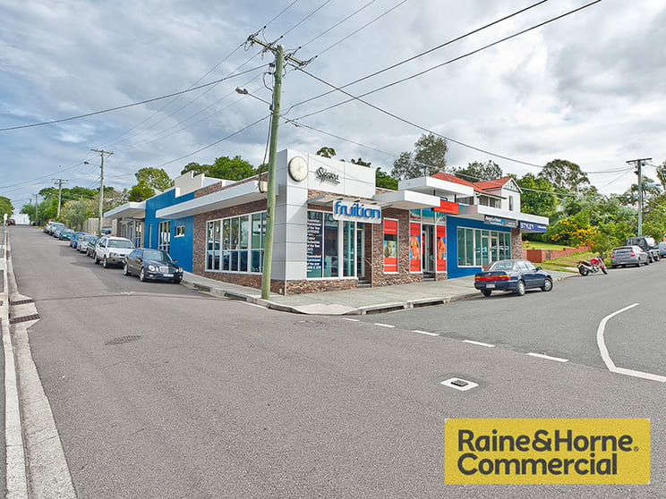 Click to view all images 2 Heather Street Wilston QLD 4051 - Image 3