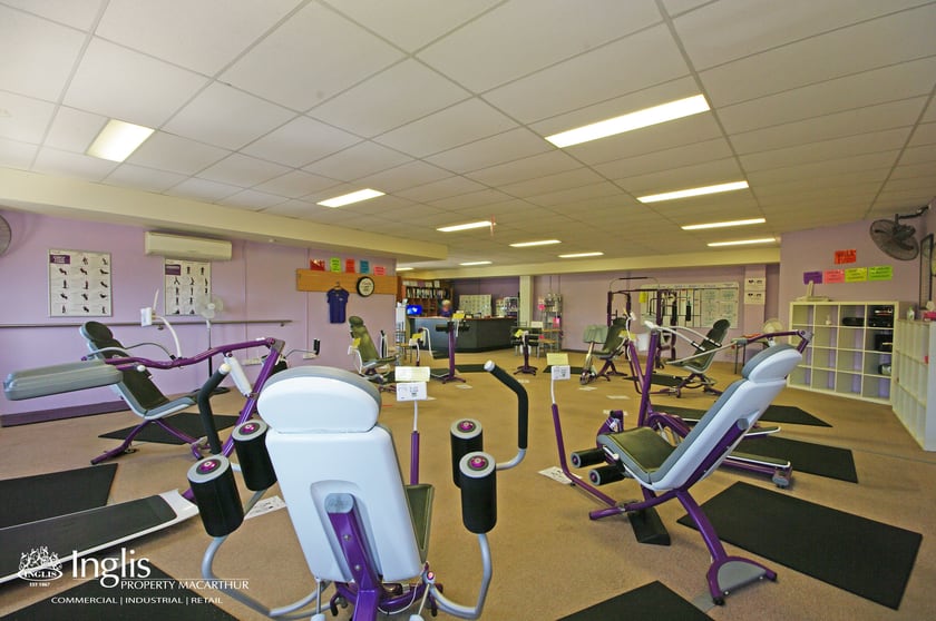 Click to view all images Unit 3/31 Cawdor Road Camden NSW 2570 - Image 2