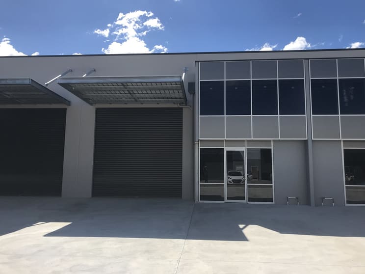3/18 Bluett Drive Smeaton Grange NSW 2567 - Image 1