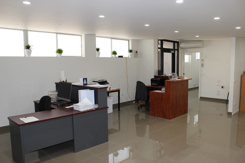 Click to view all images 1/21 Armstrong Street North Geelong VIC 3215 - Image 3