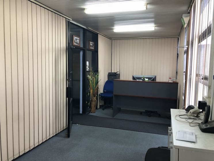 29 Superior Drive Dandenong VIC 3175 - Image 2