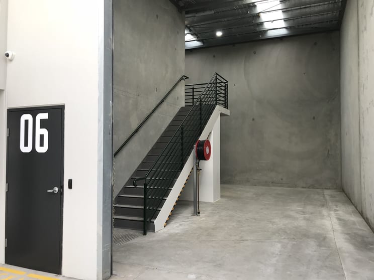 Click to view all images 6/76B Edinburgh Road Marrickville NSW 2204 - Image 2