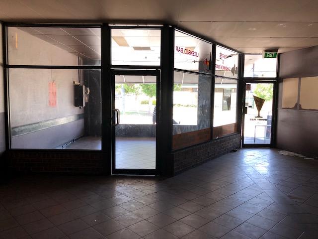 Click to view all images 48-50 Edwardes Street Reservoir VIC 3073 - Image 2