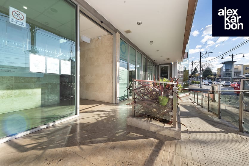 Click to view all images 17/207-211 Buckley Street Essendon VIC 3040 - Image 3
