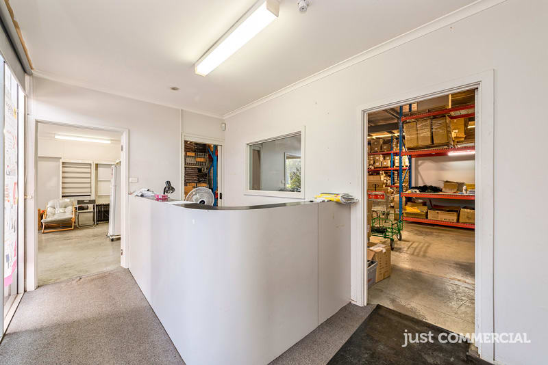 Click to view all images 16/56 Smith Road Springvale VIC 3171 - Image 2