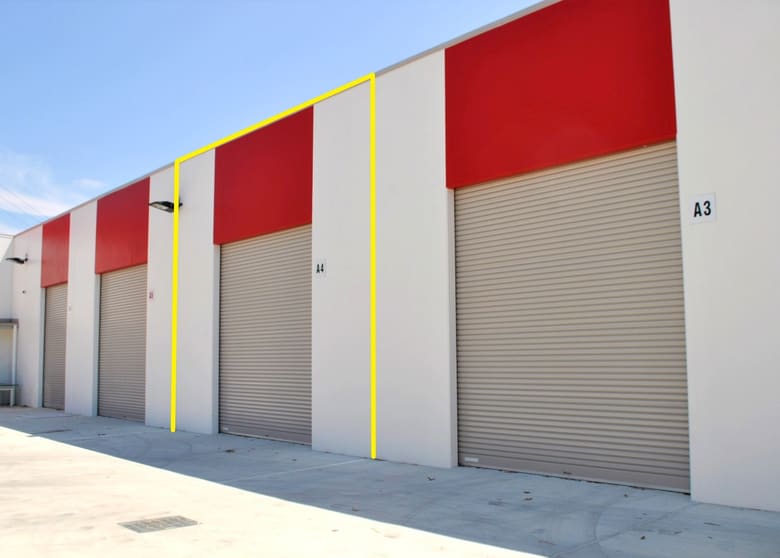 Click to view all images Unit 4/21 Middle Rd Hillcrest QLD 4118 - Image 2