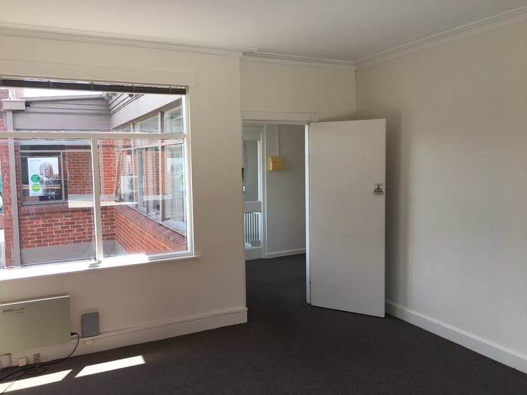 Click to view all images 264C Doncaster Road Balwyn North VIC 3104 - Image 2