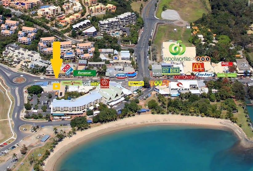 Click to view all images 3/303 Shute Harbour Road Airlie Beach QLD 4802 - Image 3