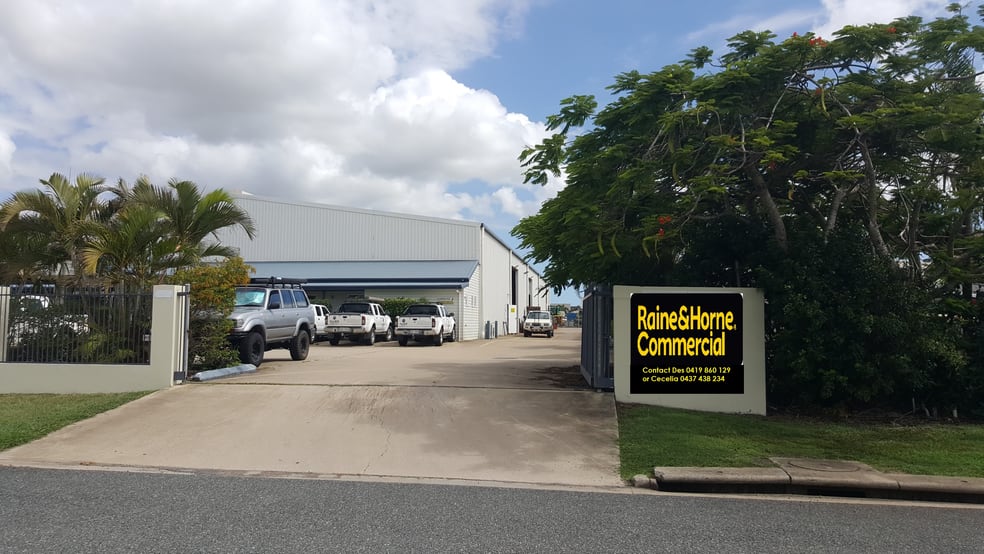 Click to view all images 14-16 Corporate Drive Paget QLD 4740 - Image 2