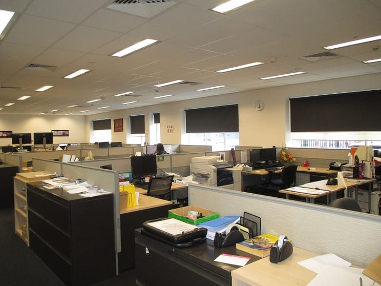 Click to view all images 2/180 Peel St Tamworth NSW 2340 - Image 2