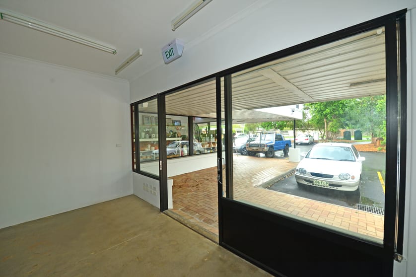 Click to view all images Shop 15/63 St Andrews Drive Tewantin QLD 4565 - Image 2
