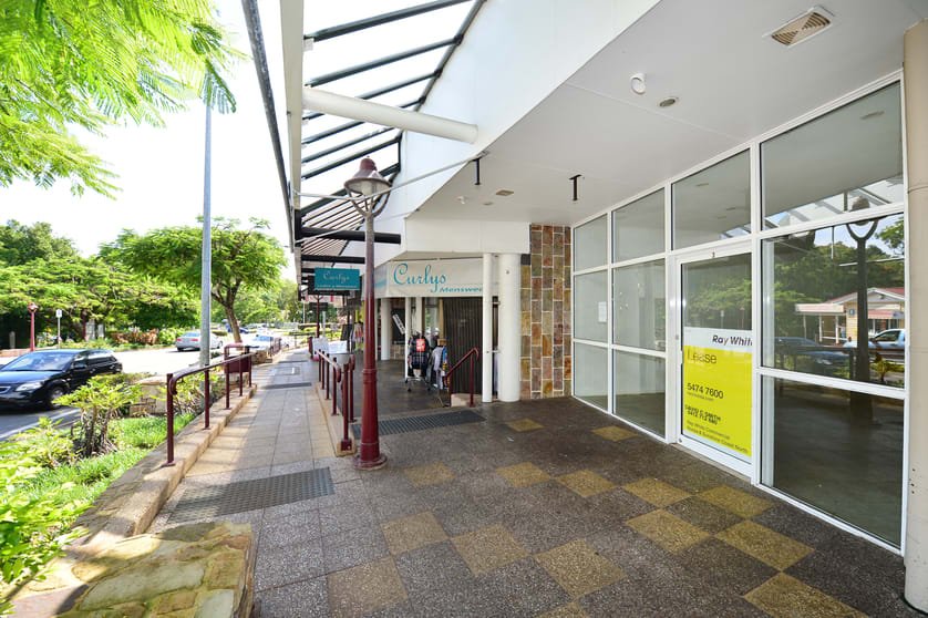 Click to view all images Shop 3/49 Burnett Street Buderim QLD 4556 - Image 1