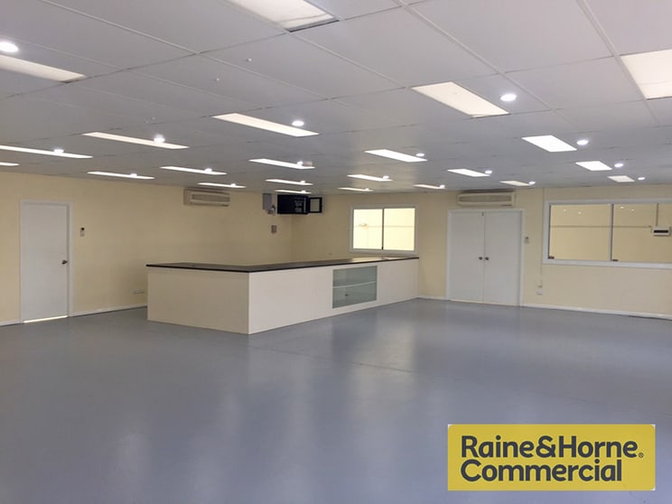 Click to view all images Brendale QLD 4500 - Image 3