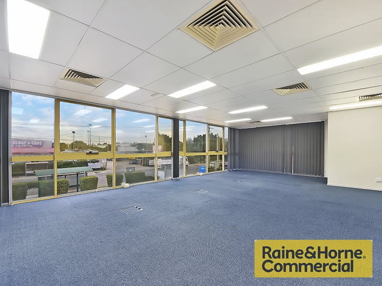 Click to view all images Office/477 Newman Road Geebung QLD 4034 - Image 3