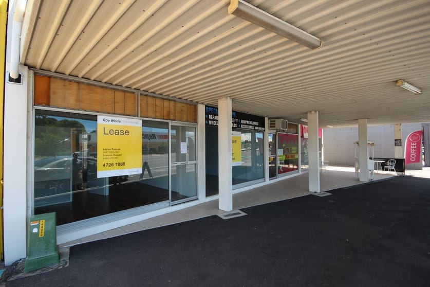 Click to view all images 169 Charters Towers Road Hyde Park QLD 4812 - Image 1