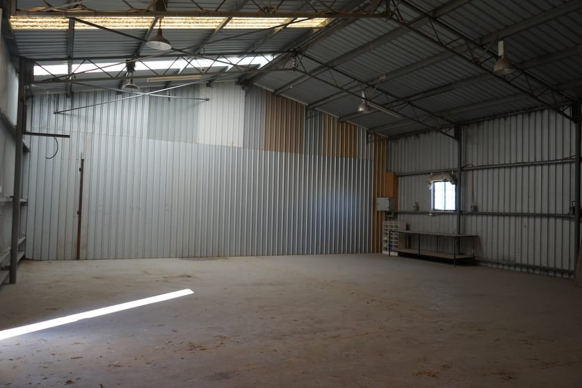 Click to view all images Unit 5A/36 Avery Street Neerabup WA 6031 - Image 3