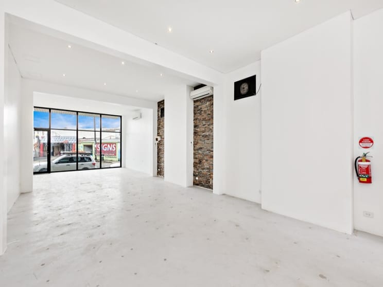 Click to view all images 9 Crystal Street Petersham NSW 2049 - Image 2