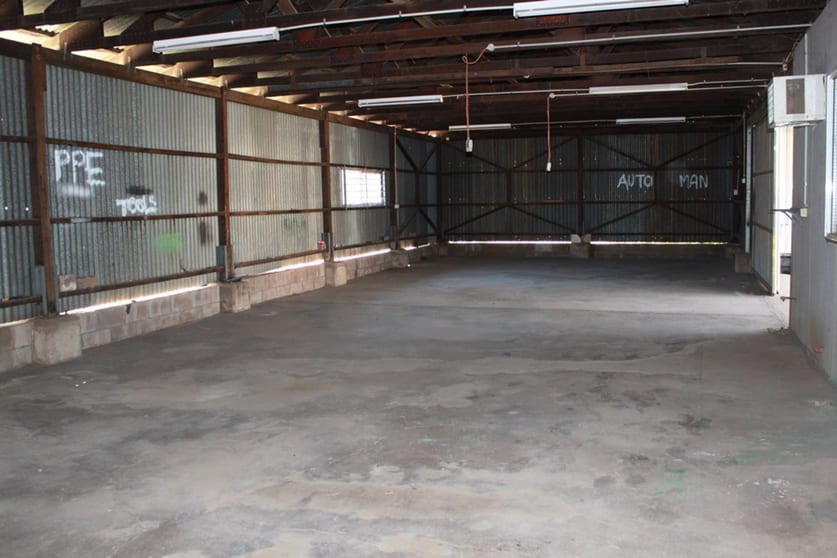 Click to view all images 2/3 Ryan Road Mount Isa QLD 4825 - Image 3
