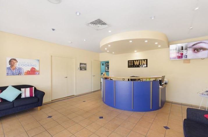 Click to view all images 13-15 Martinez Avenue West End QLD 4810 - Image 3