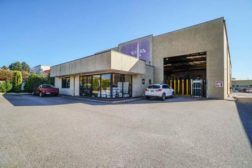 Click to view all images Unit 1/83 Kent Way Malaga WA 6090 - Image 1