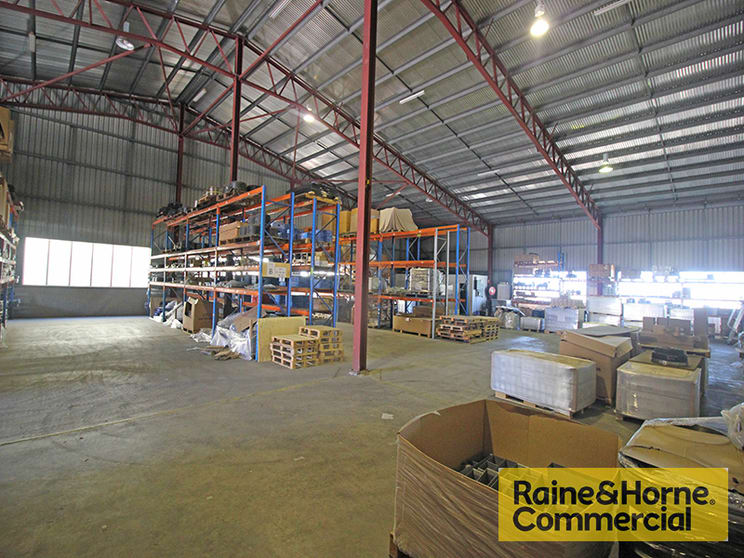 Click to view all images Banyo QLD 4014 - Image 2
