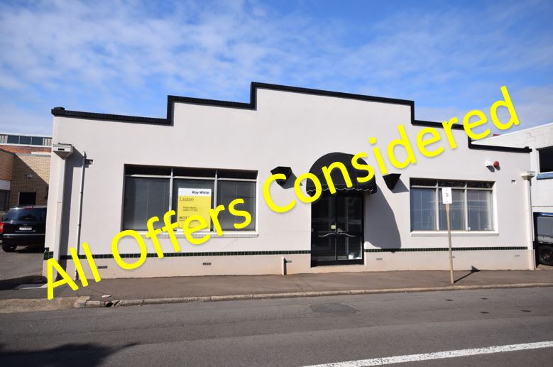 Click to view all images 2 Union Street Toowoomba City QLD 4350 - Image 1