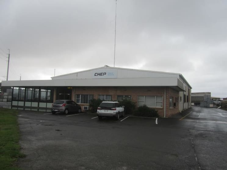 Click to view all images Existing Warehouse/10-16 Churchill Road North Dry Creek SA 5094 - Image 1