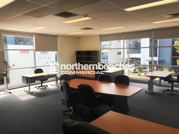 Click to view all images Frenchs Forest NSW 2086 - Image 2