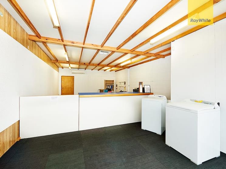 Click to view all images 2/1861 Ferntree Gully Road Ferntree Gully VIC 3156 - Image 3