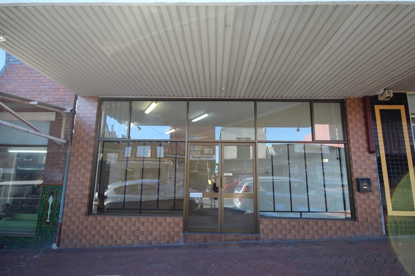 Click to view all images 11 Crinan Street Hurlstone Park NSW 2193 - Image 1