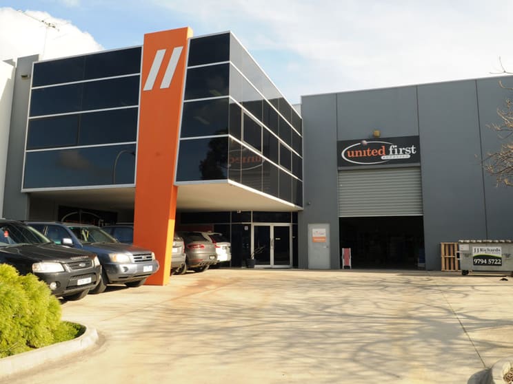 Click to view all images 11 Concorde Drive Keilor Park VIC 3042 - Image 2