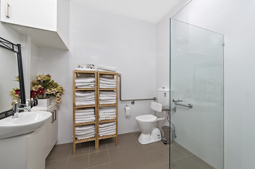 Click to view all images 112 Lyons Road Drummoyne NSW 2047 - Image 3
