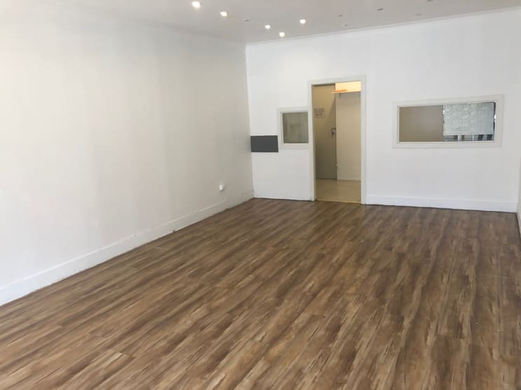 Click to view all images 577 Sydney Road Brunswick VIC 3056 - Image 3
