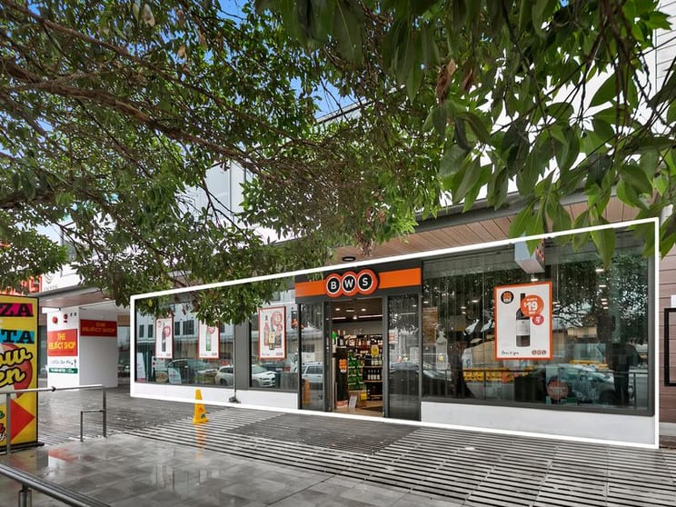 Click to view all images Shop 4, 27-33 Oaks Avenue Dee Why NSW 2099 - Image 1