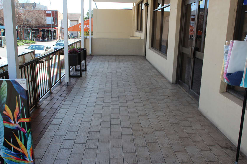Click to view all images 3 & 4/22 Donald Street Nelson Bay NSW 2315 - Image 3