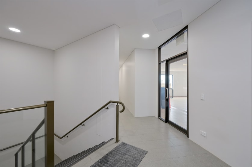 6/133 Grand Boulevard Joondalup WA 6027 - Image 2