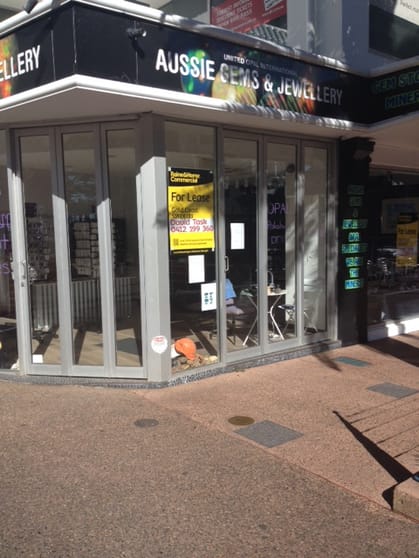 Click to view all images 2/3195 Surfers Paradise Boulevard Surfers Paradise QLD 4217 - Image 1