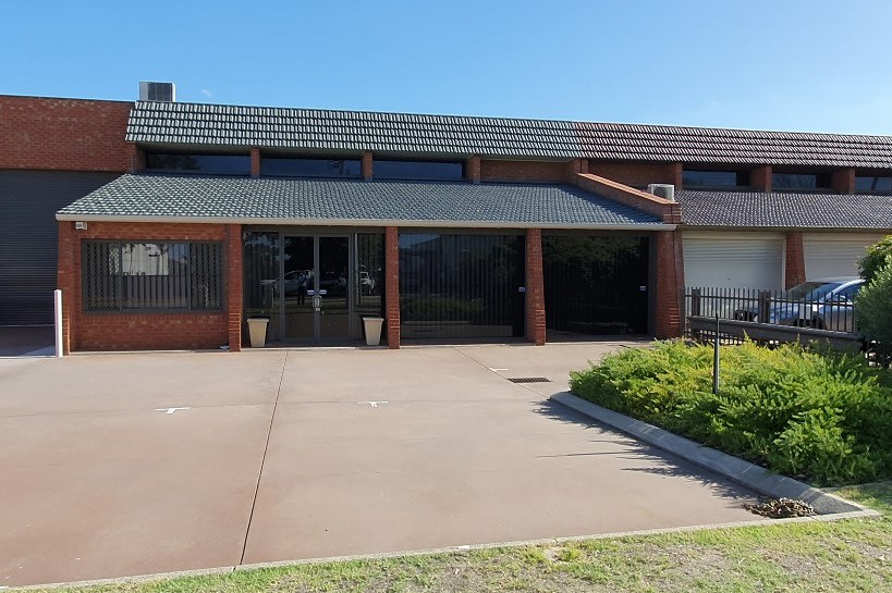 Click to view all images 30 Hargreaves Street Belmont WA 6104 - Image 1